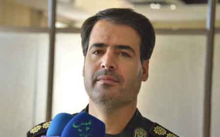 سارق موبایل قاپ در قم دستگیر شد سارق موبایل قاپ در قم دستگیر شد